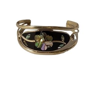 ALPACA Mexico Mother of Pearl Silvertone Cuff Bracelet